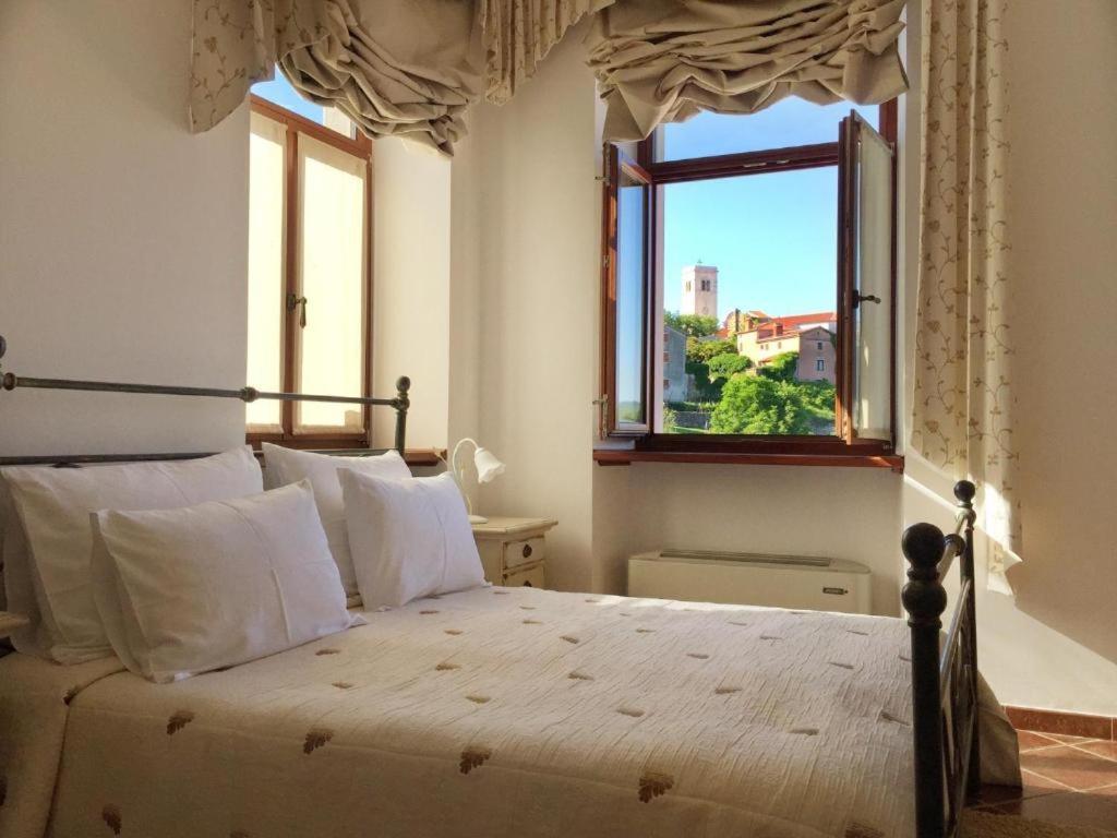 Palazzo Angelica B&B Adults Only Oprtalj Værelse billede