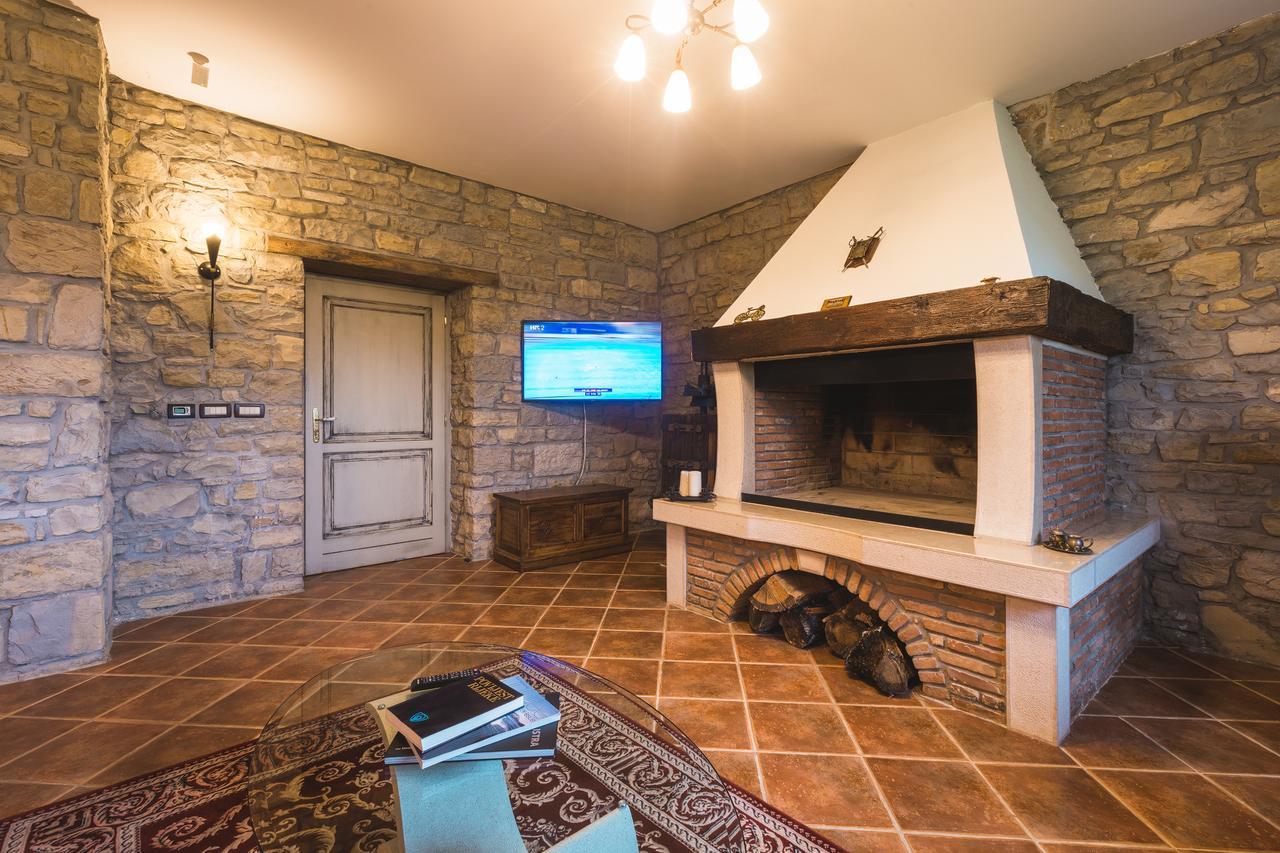 Palazzo Angelica B&B Adults Only Oprtalj Eksteriør billede